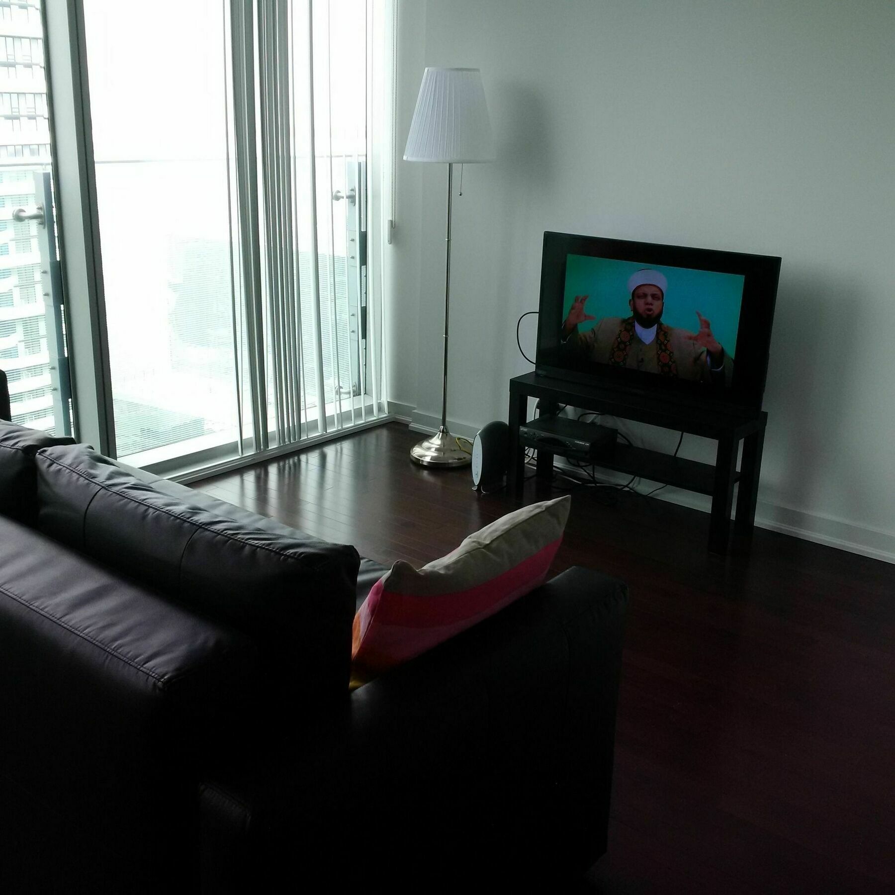 Trinity Suites - Condo On York Street 토론토 외부 사진