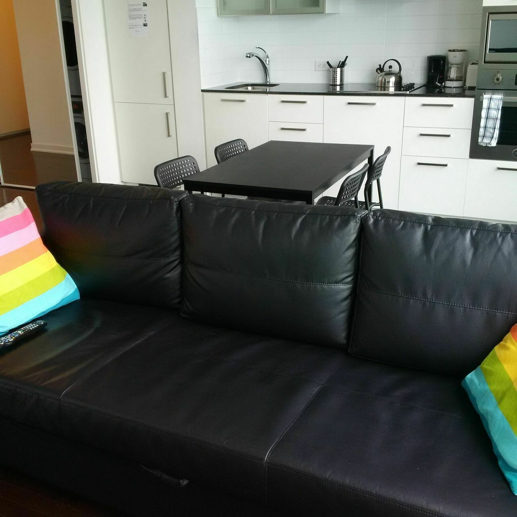 Trinity Suites - Condo On York Street 토론토 외부 사진